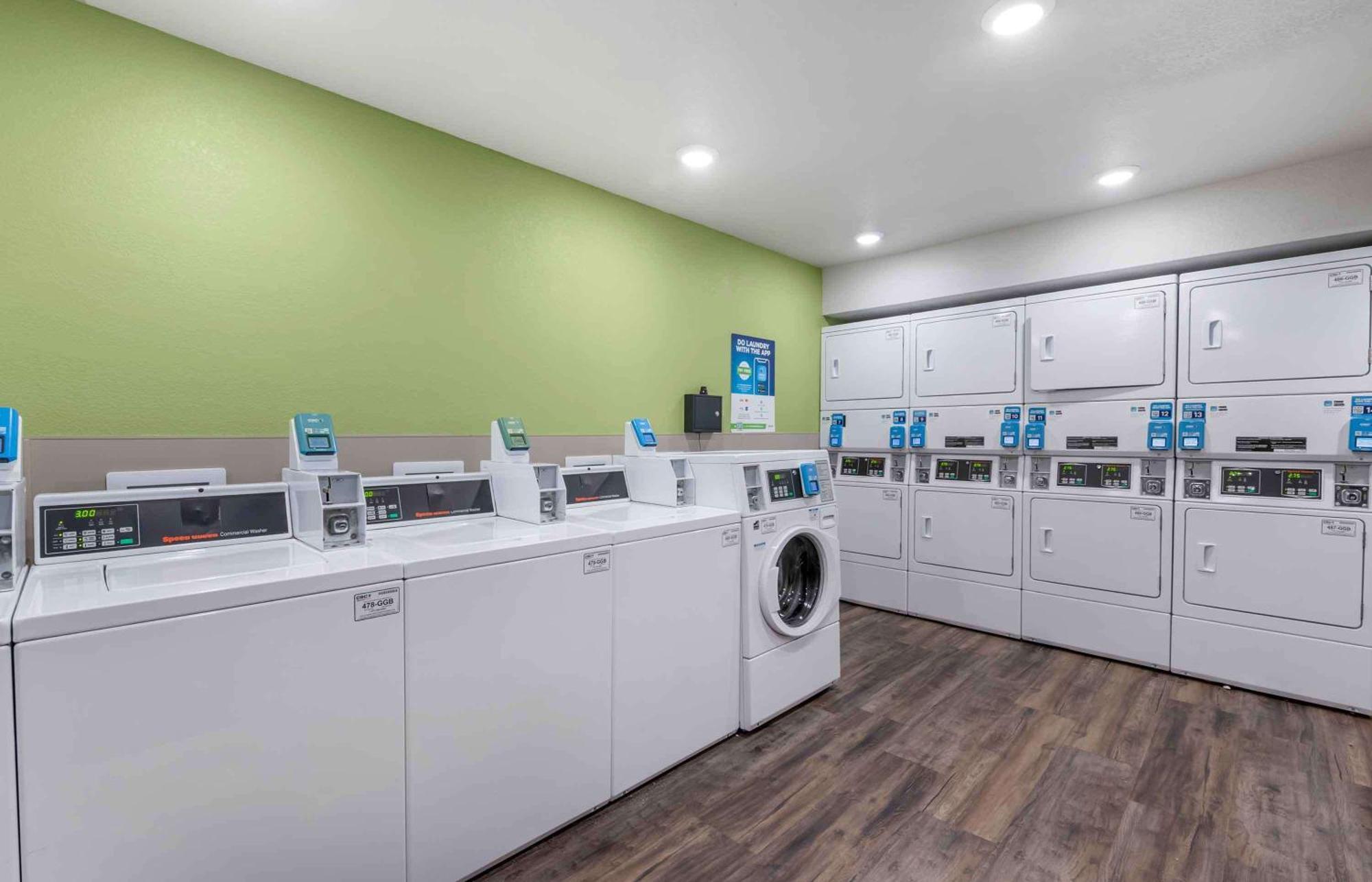 Extended Stay America Select Suites - Melbourne - West Melbourne Zewnętrze zdjęcie